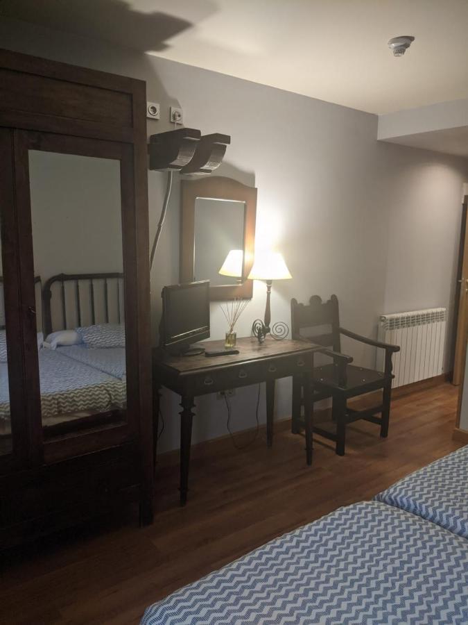 Hotel La Plaza برواثا المظهر الخارجي الصورة